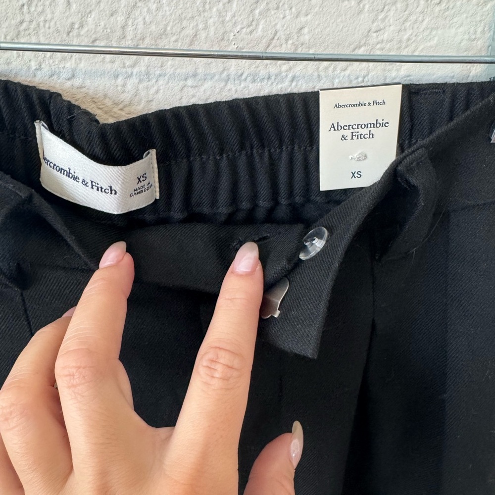 Abercrombie & Fitch Black Trouser Pants XS